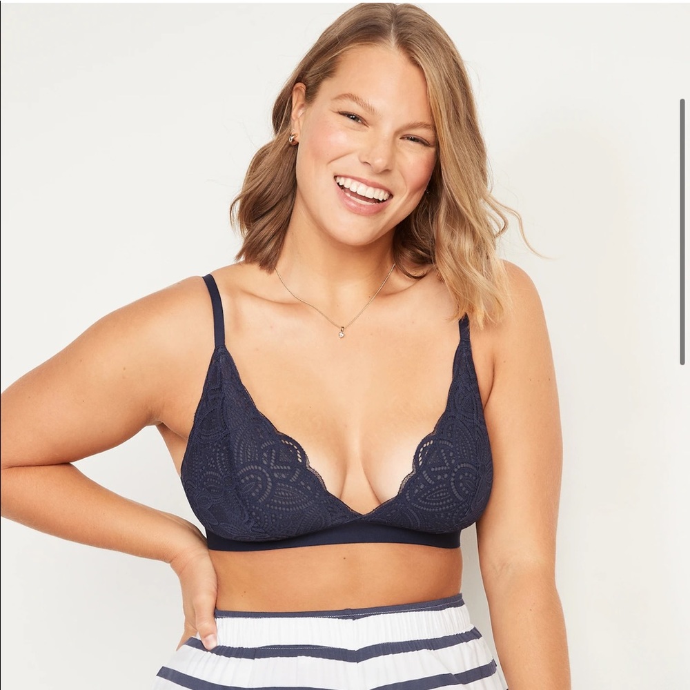Old Navy V-neck Bralette